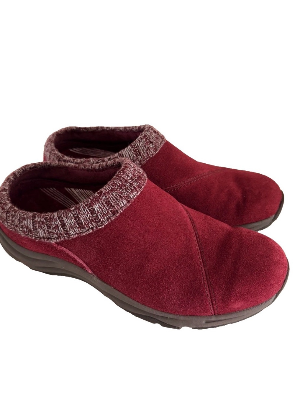 Vionic 8 Wide Action Arbor Suede Slip On Orthotic Clogs Wine Burgundy EUC Wom